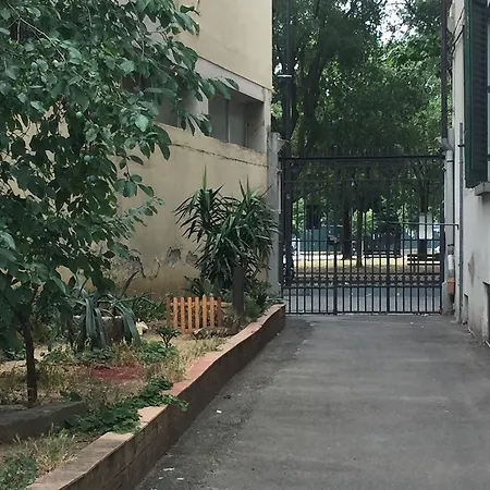 Green Гостевой дом *